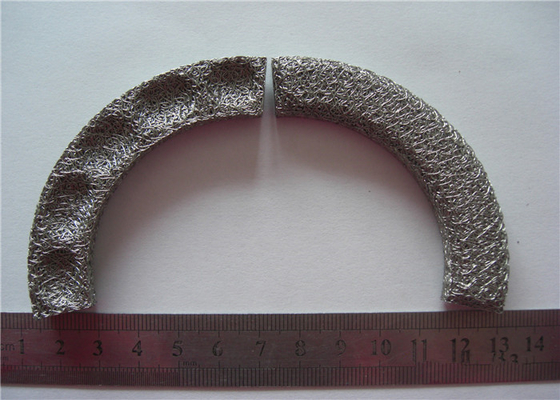 Οι ησυχαστήρες συμπίεσαν το πλεκτό πλέγμα καλωδίων φίλτρο 5mm - 25mm 90% για το αυτοκίνητο βιομηχανικό